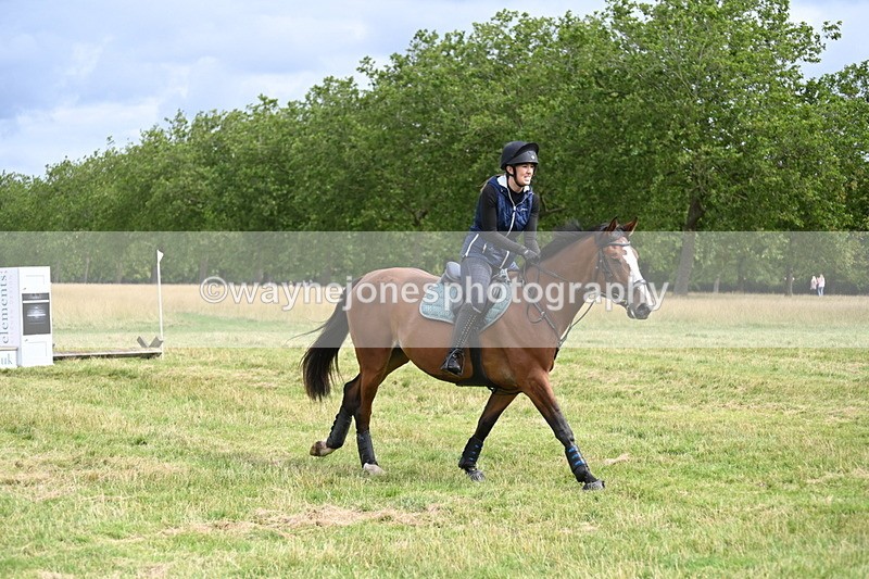 WJ6_2515 - Time at Jump 09:23 to 11:05