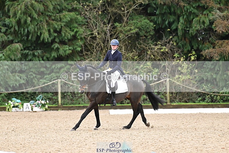 251023A-100556-01417 - B-126-Catherine.Van.Randwyck