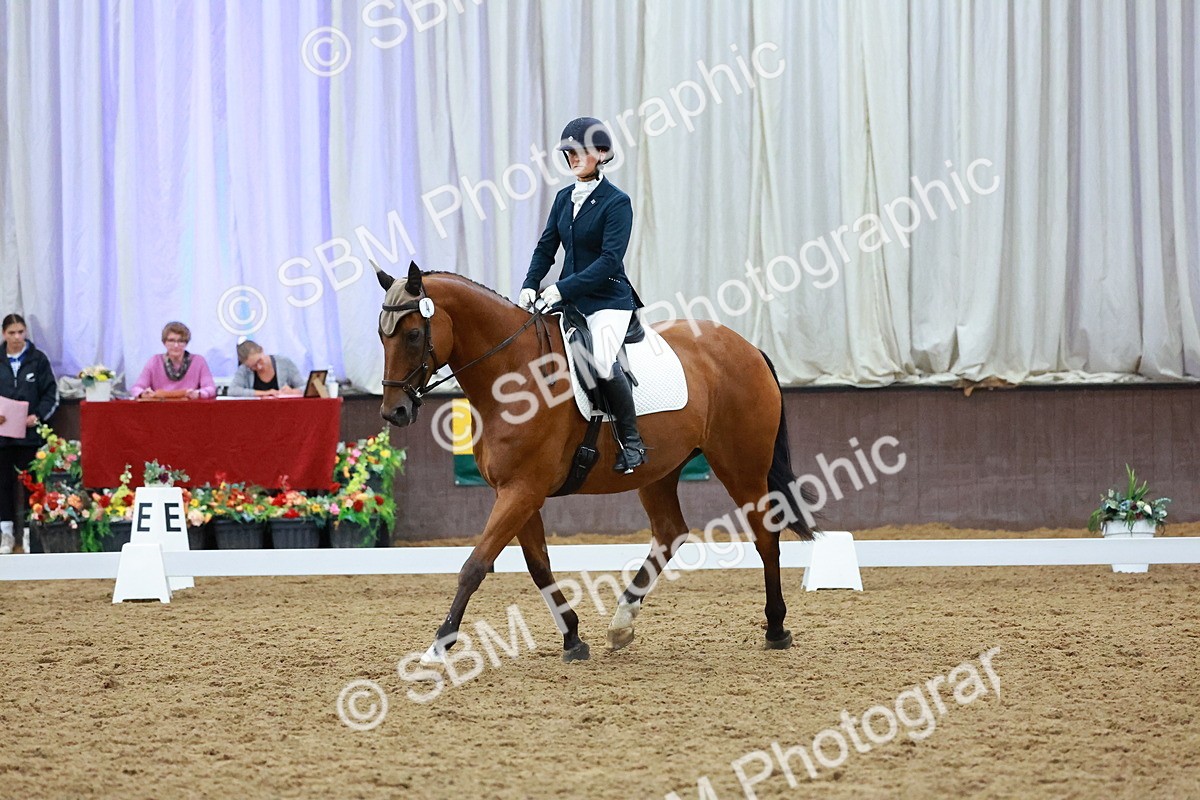 SBM_004183 - Class 12 - E2 Championship - 14.50-15.53
