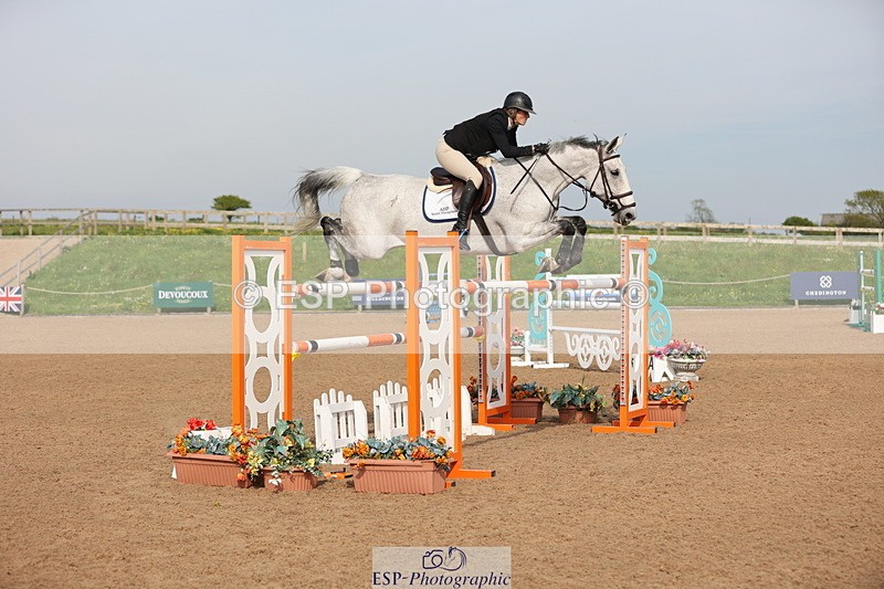 240511A-170558-15187 - Cls 38 National 1.40m Open