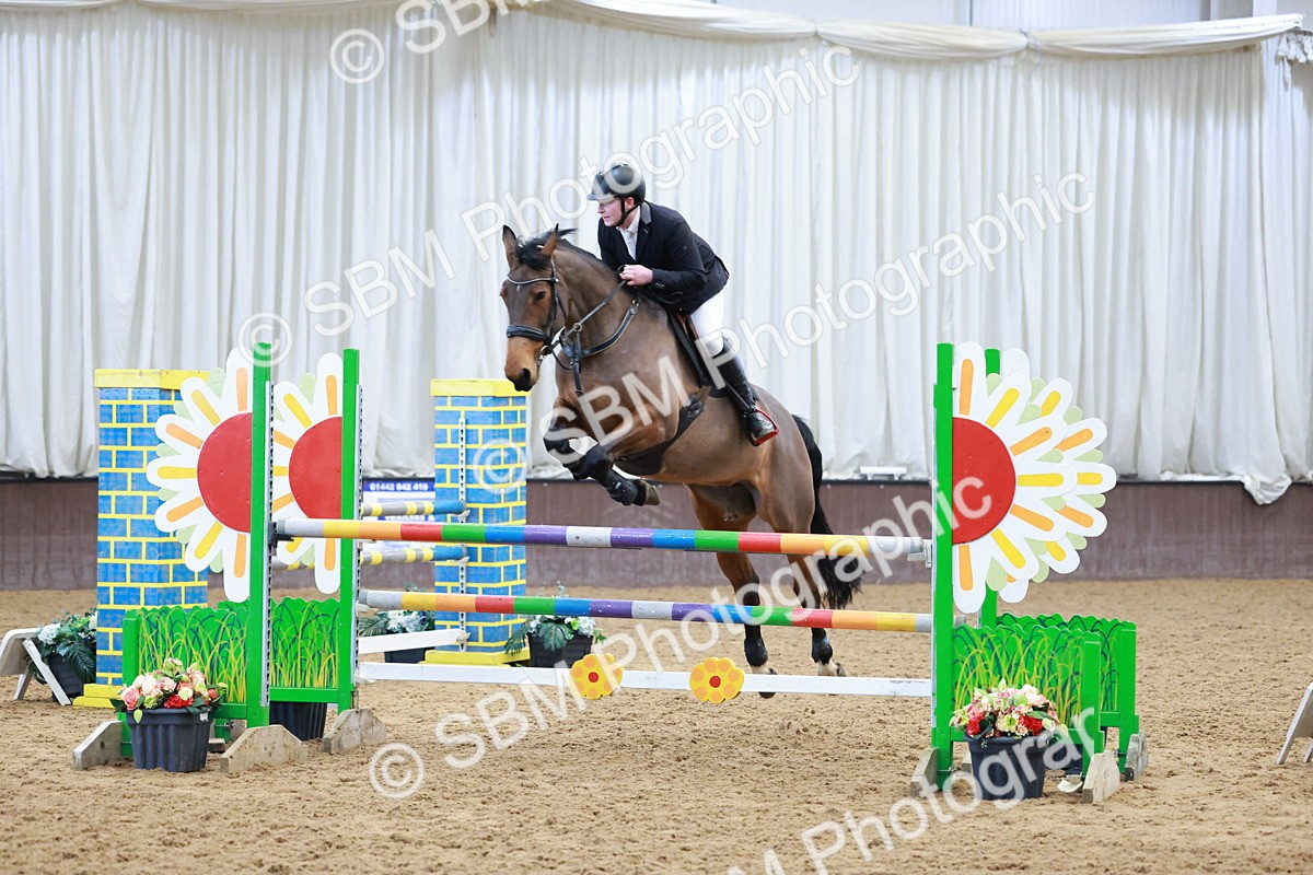 SBM_003826 - Class 11 - Senior Newcomers/ 1.10m Open