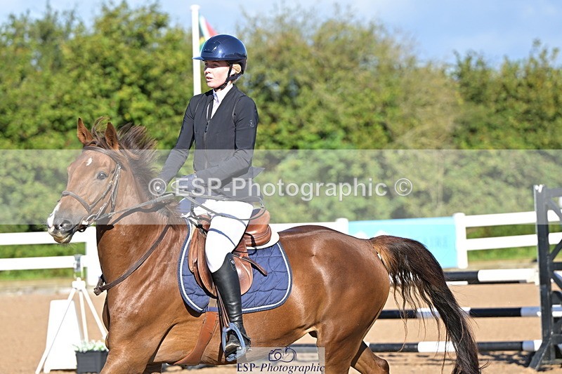 240912A-093305-00697 - Cls 8 Snr British Novice and 90cm Open