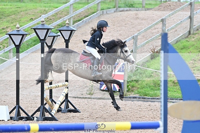 240813-183303-00681 - Classes 5 A&B & 6 80cm