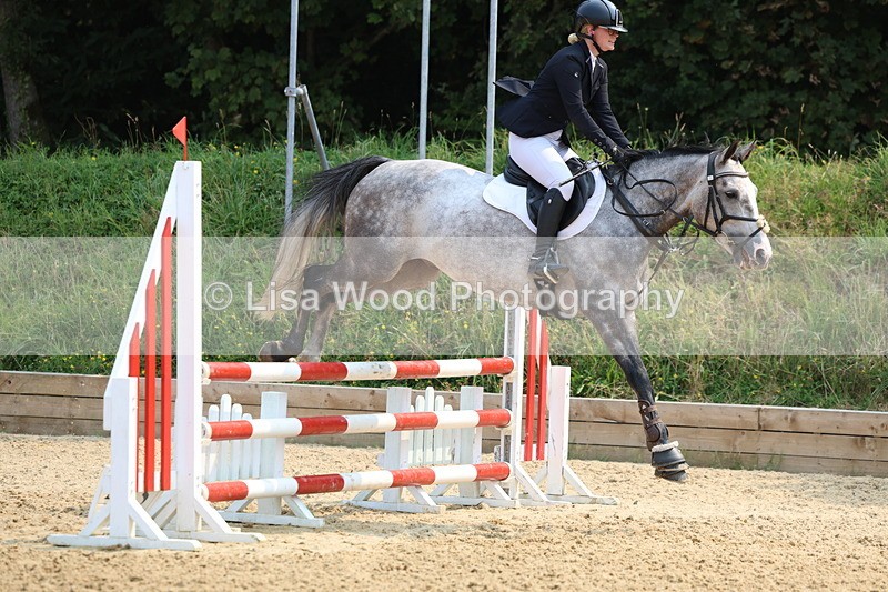 3E7A1572 - Class 4: Senior British Novice/90cm open
