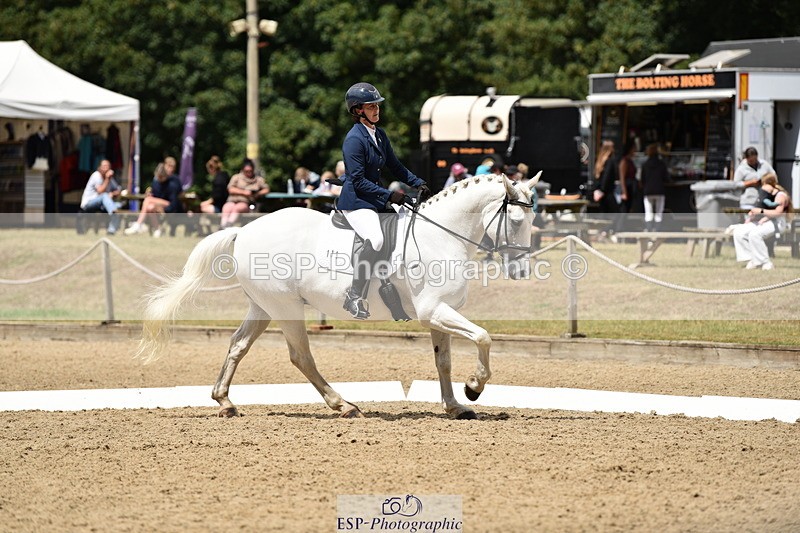 140110A-013210-10957 - 139-Clare.Brown-Tommie.Too