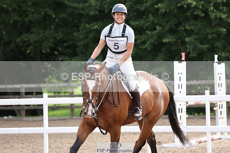 240803-094934-00190 - 005-Laura_Keam-DIAMOND_CRUISE_ON