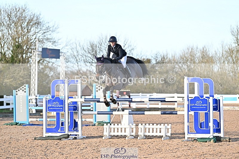 241113A-144012-00890 - Cls 06A&B Nat 1.30m & 1.40m Open