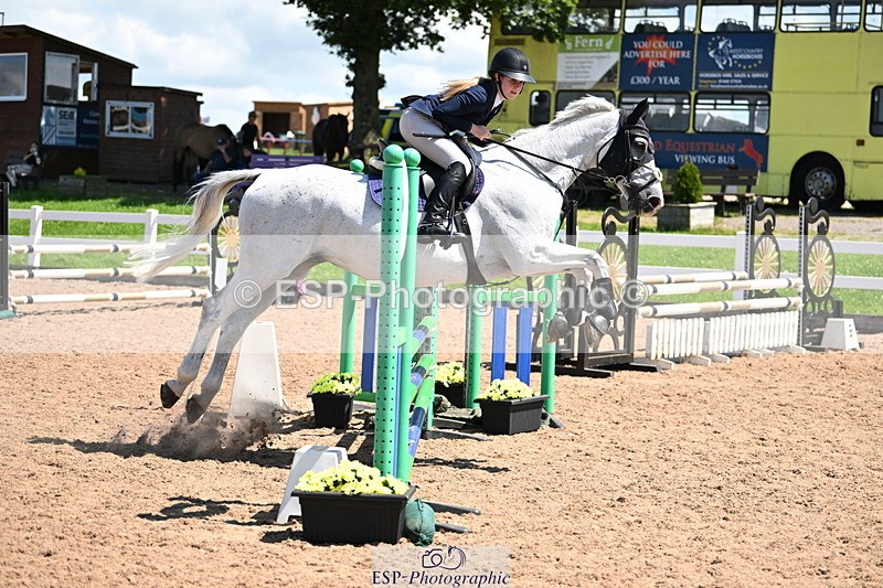 240728A-123900-08567 - Cls 32 85cm Amateur Qualifier