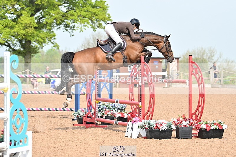 240512A-102936-17278 - Cls 48 National 1.30m Open