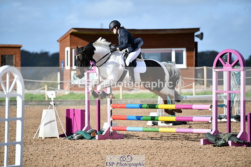 241026A-113621-01070 - SAT Cls 24+25 Club and Schools 80cm