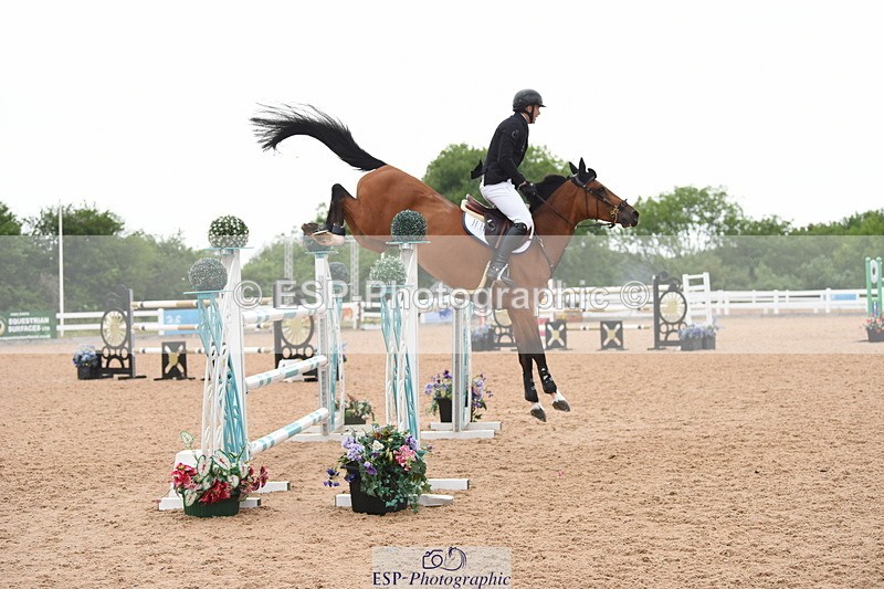 230628A-162748-01052 - Cls 6 1.30 & 1.40m Open