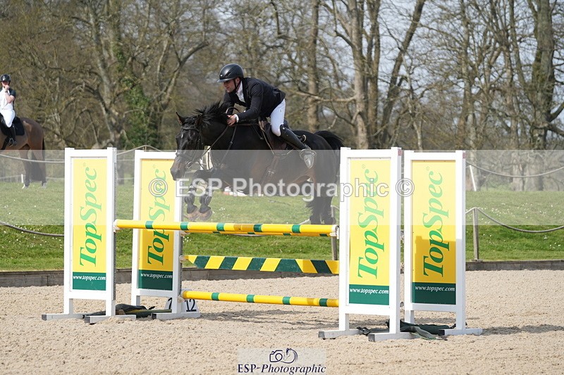 260322A-125107-01734 - 12 Newcomers 1m 10 Open