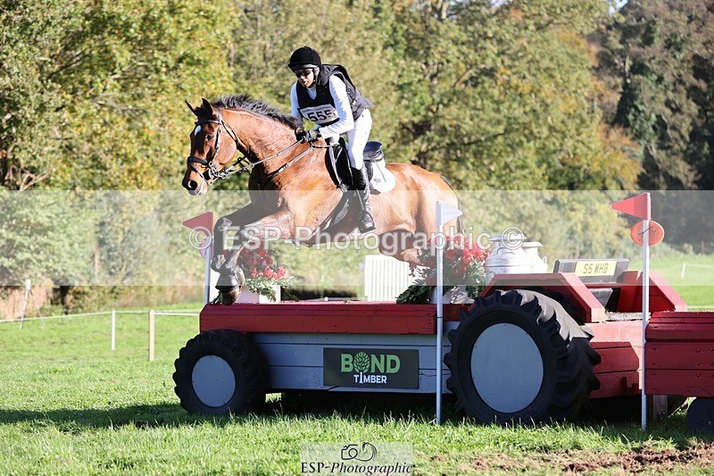 241026-150806-14450 - 555-Kane.Phillips-GURRAUN.CATCH.UP