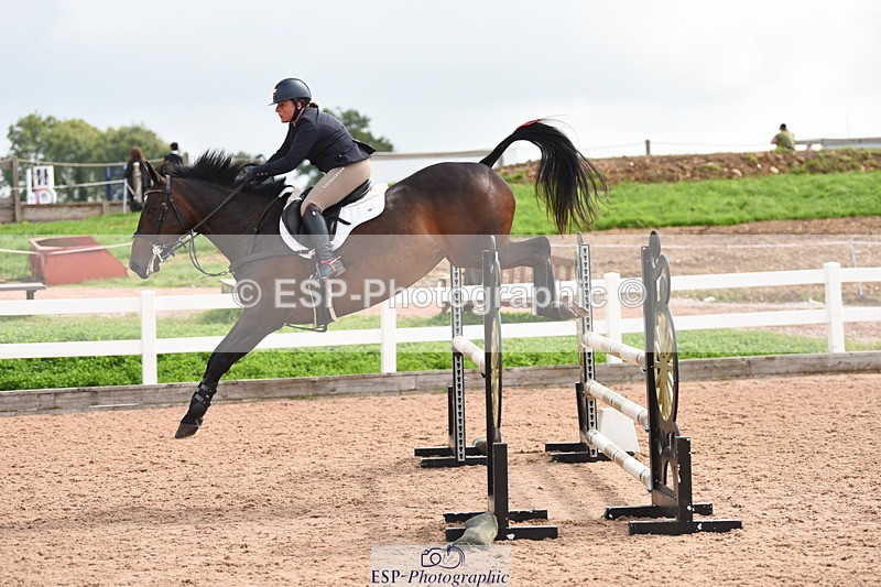 230902A-122944-01029 - Cls 9 1.10m Amateur Quali