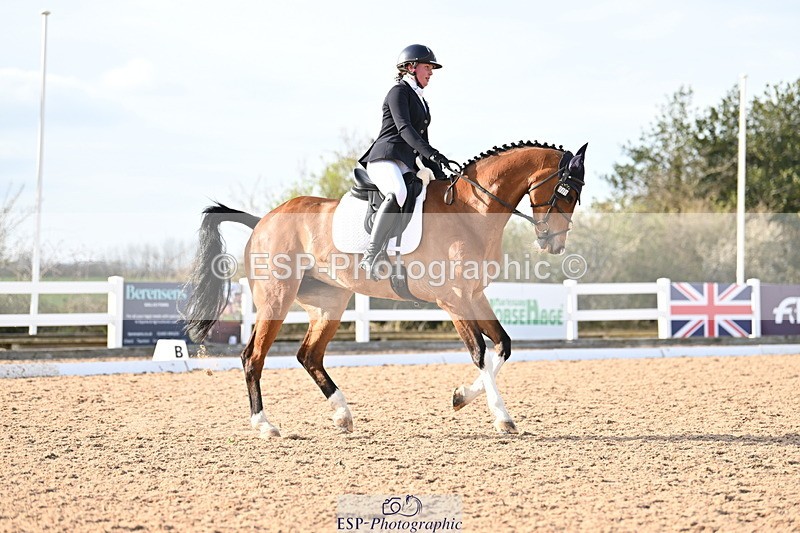 240324A-160946-04772 - Novice 28, 15.33 to 16.15