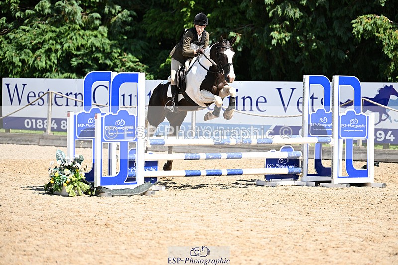 240824X-132846-28963 - 80cm Round 2 13.30 to 14.30