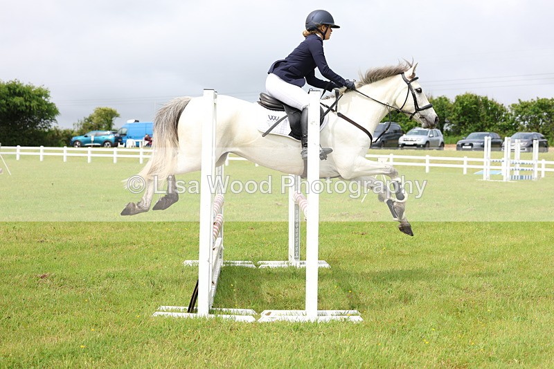 3E7A6507 - Class 8: Junior 90cm