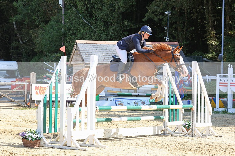 3E7A1081 - Class 4: Senior British Novice/90cm open