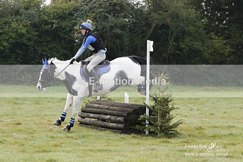 WWHT 171021 0667 - Novice Restricted (0.80m)  17/10/21