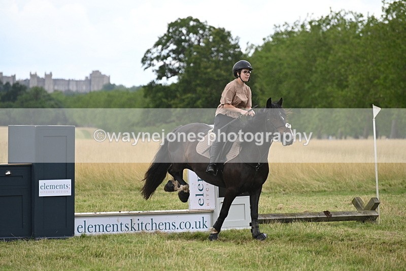 WJ6_4916 - Time at Jump 13:04 to 13:34