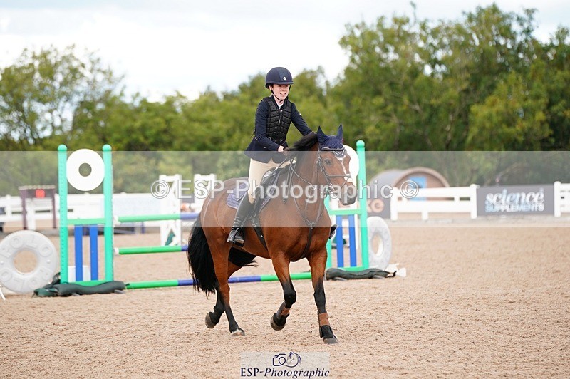 250921-143732-04088 - Cls 27+28 Club and Schools 1m