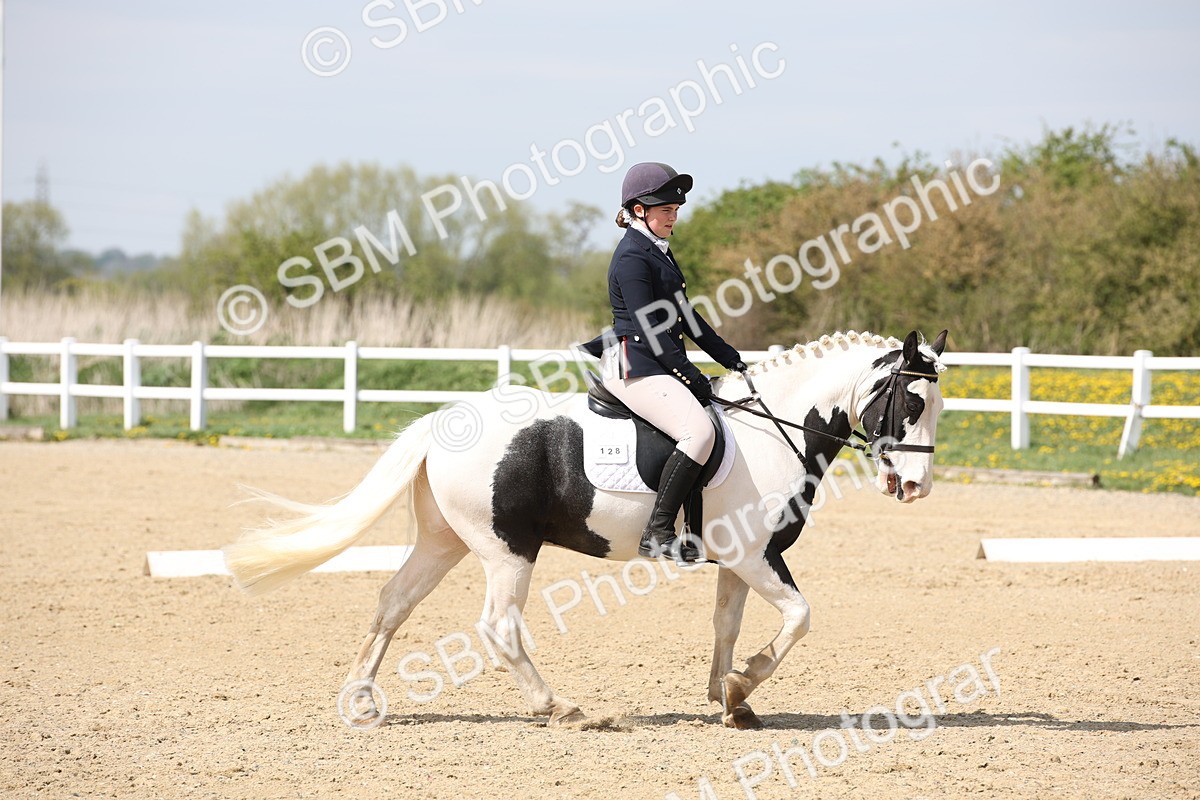 SBM_008083 - Class 4 - P2  12.41-14.36