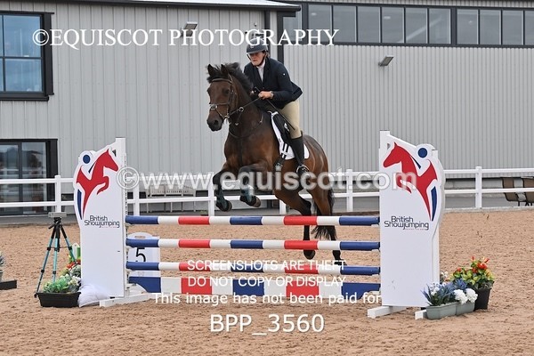 BPP_3560 - CLASS 1 WED Nupafeeds Senior Dicovery/1m open