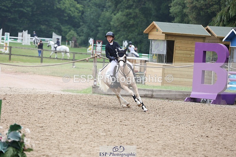 230618-103620-10218 - Cls 19 Pony Intro 1m