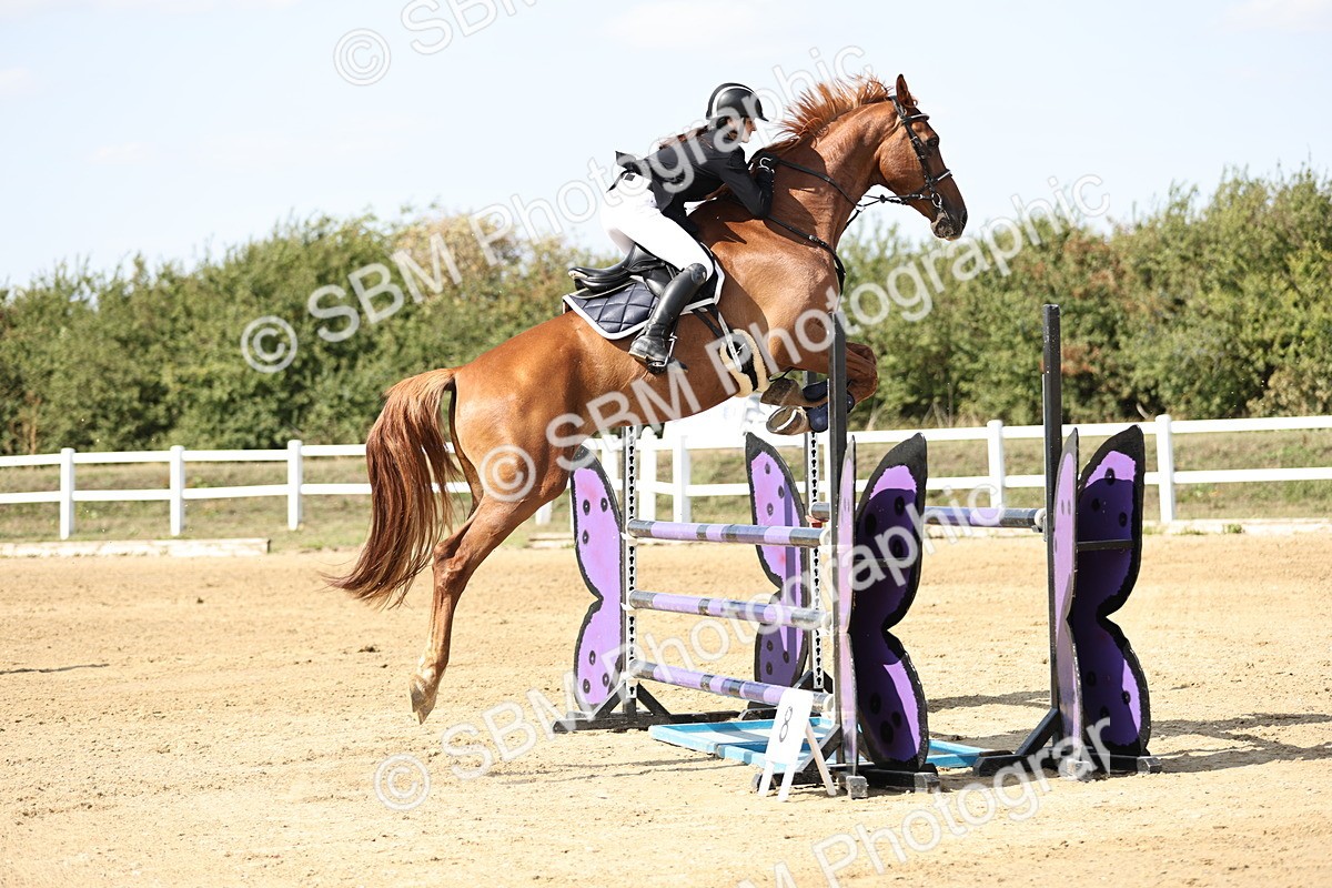 SBM_005191 - Class 6 = Senior Newcomers - 1.10m Open