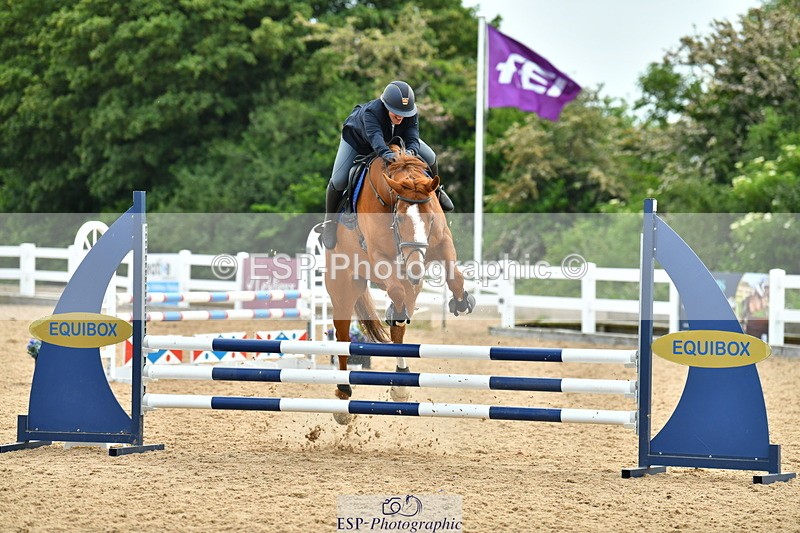 230609A-175341-01944 - Jolly Jumps Ride and Run