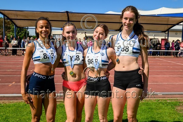 Relays26-816544 - Medals