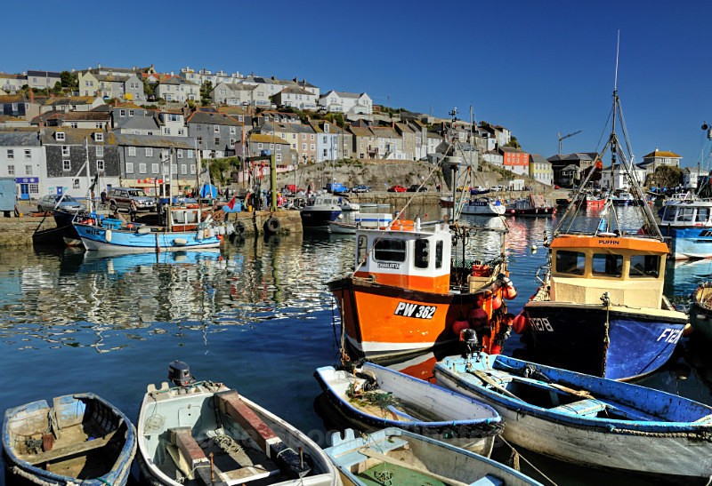 CW01 Colourful boats Mevagissey - GREETINGS CARDS - Cornwall Misc