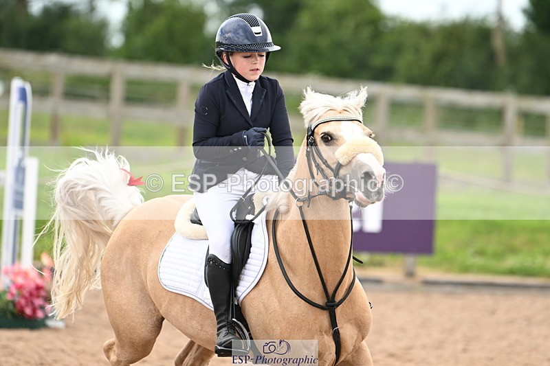 240630A-140150-13970 - Cls 25 HOYS 138cm Qualifier