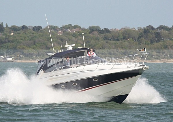 090502 SUNSEEKER IMG_7348 - Motorboats - Open