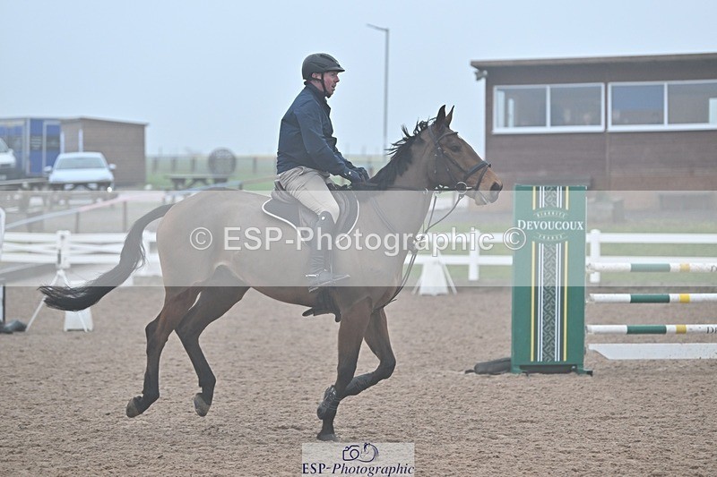 250219-120739-00856 - Newcomers and 1.10m Open