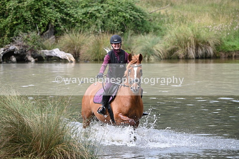 WJ7_2064 - Time at Water 11:14 to 11:36