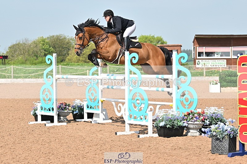 240512A-100607-17134 - Cls 48 National 1.30m Open