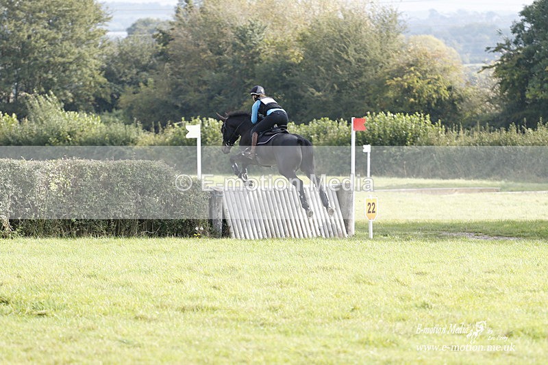  WWHT 171021 2937 - Intermediate (0.90m)  17/10/21