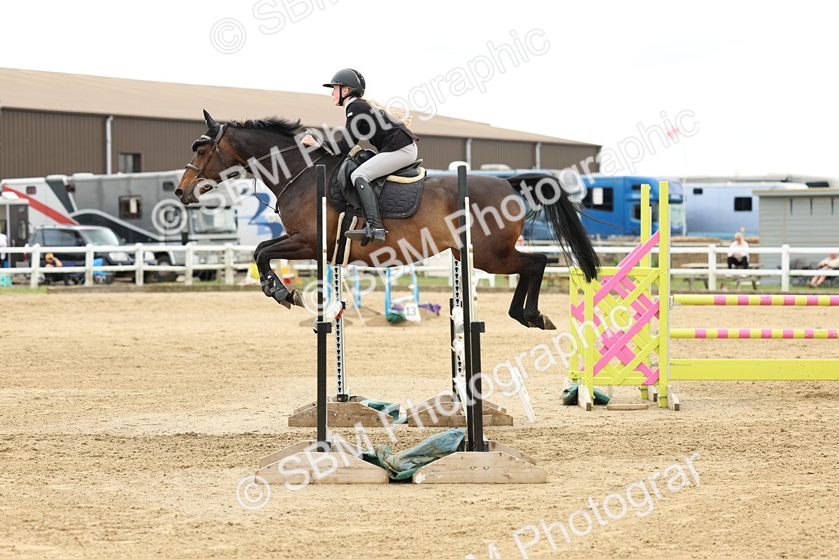 SBM_005338 - Class 17 - Senior Discovery - 1.00m