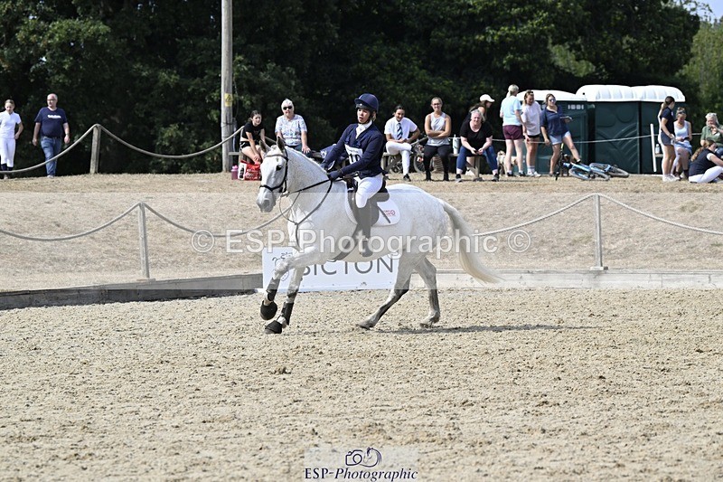 250823A-152130-32813 - WC Round 2 15.00 to 16.00