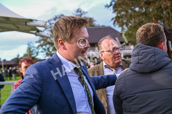 131023-Race 5-Irish Nectar-8119 - Race 5 4.25pm Parsonage Hotel And Cloisters Spa Nursery Handicap