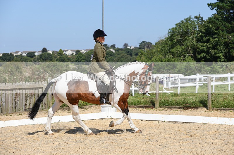 1X9A8218 - Class 12: Coloured Ridden