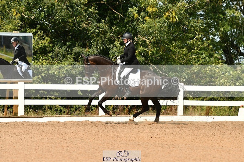 250817-112214-08557 - 213-mrs.nicola.m.NichollsSir.Sherman.Astwood