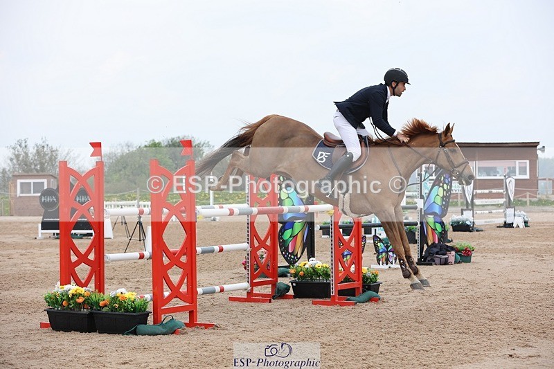 250424-124938-05587 - Cls 1 - 2 Star Small Tour