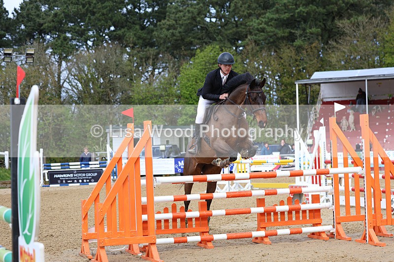 3E7A1952 - Class 7: Senior Newcomers/1.10m open