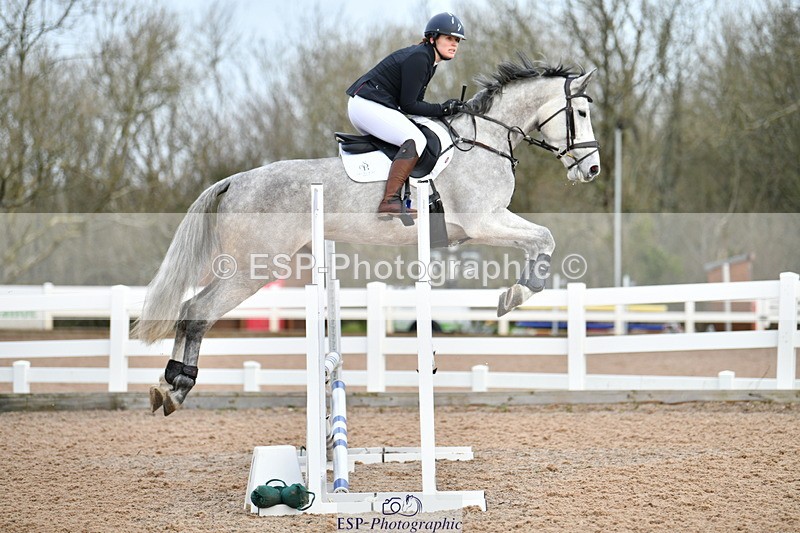 240124A-100617-00021 - Cls 1 British Novice & 90cm Open