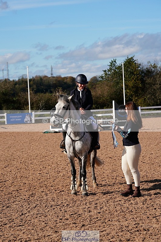 241027A-121526-02705 - SUN Cls 6 Pony Newcomers and 1m Open
