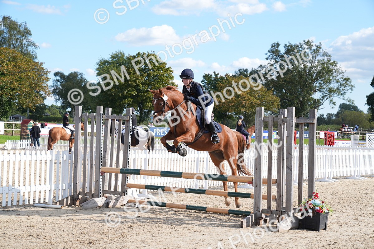 SBM_26007 - J61 - Clear Round 75cm & 85cm