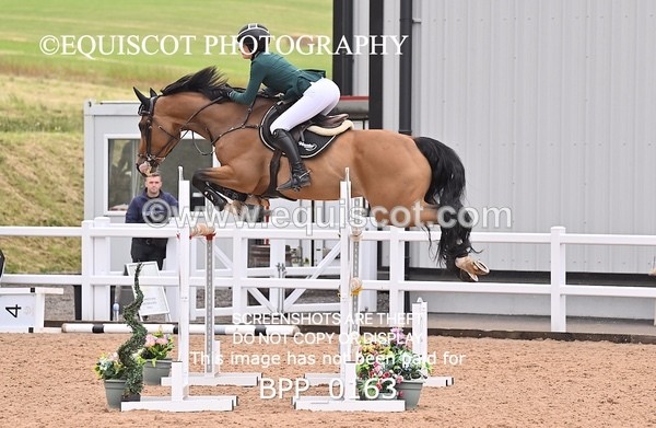 BPP_0163 - CLASS 25 SUN HOYS Redpost Equestrian Senior Foxhunter Second Round