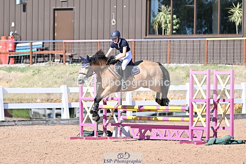 250708A-173755-00288 - 80cm Classes